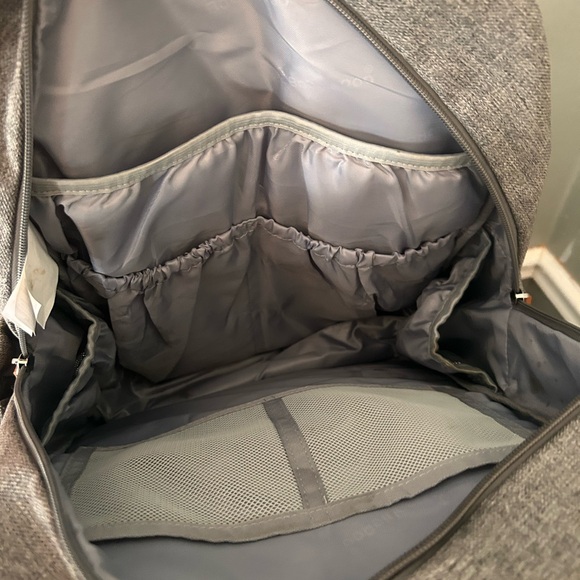BabbleRoo Waterproof Diaper Bag Backpack Baby Essentials Travel Tote EUC - Picture 14 of 16